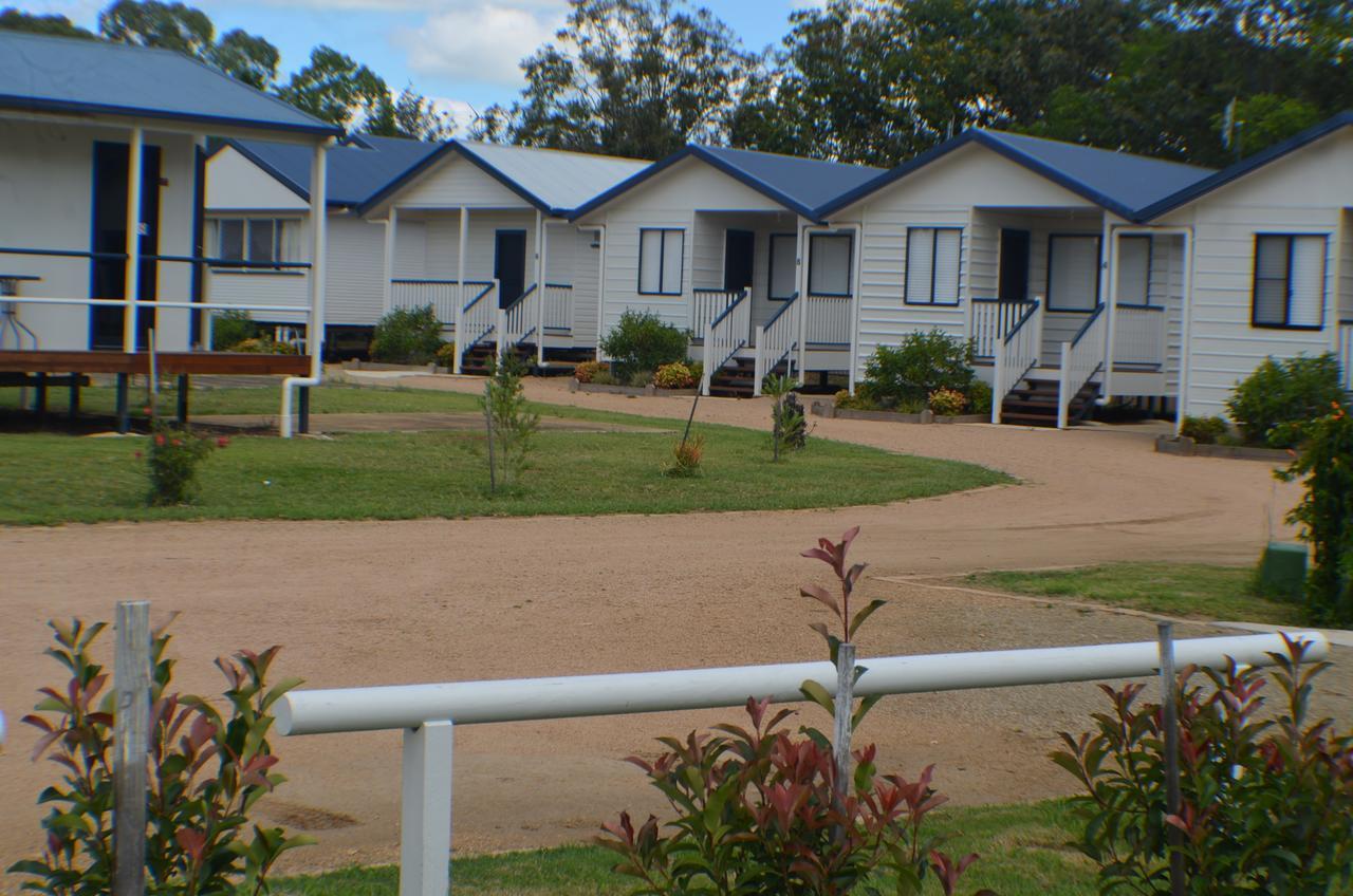 Wondai Accommodation Units And Villas Экстерьер фото